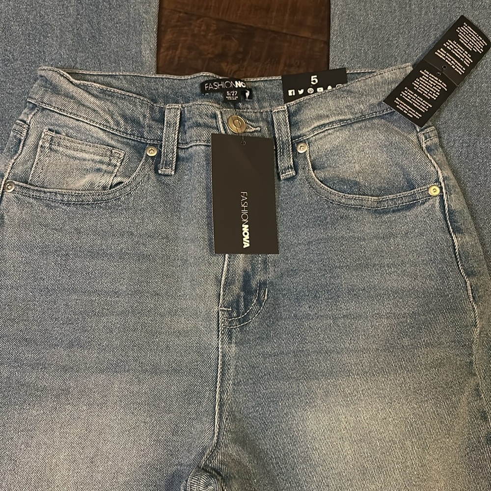 Fashion Nova High Waist Flare Jeans included in 2x$20 promo - Picture 3 of 4